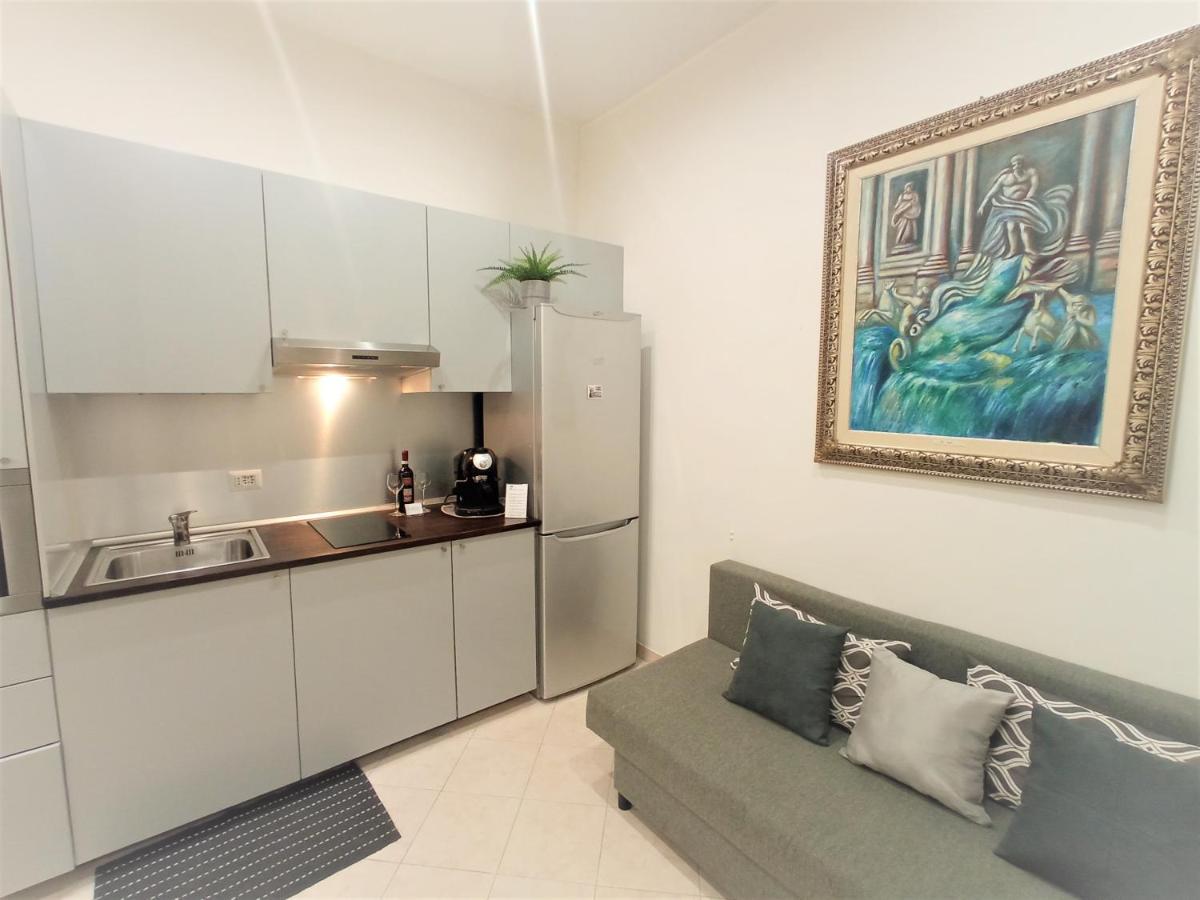 Fontana Di Trevi - Central Apartment In Rome * Rome