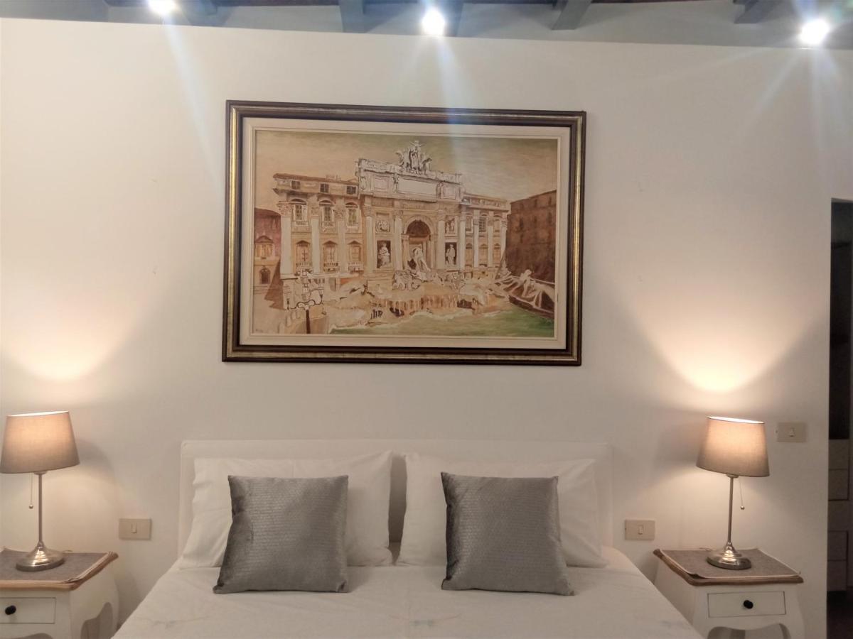Fontana Di Trevi - Central Apartment In Rome Appartement
