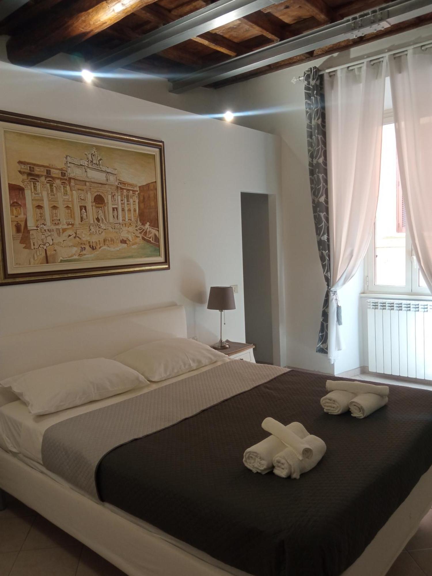 Fontana Di Trevi - Central Apartment In Rome * Rome
